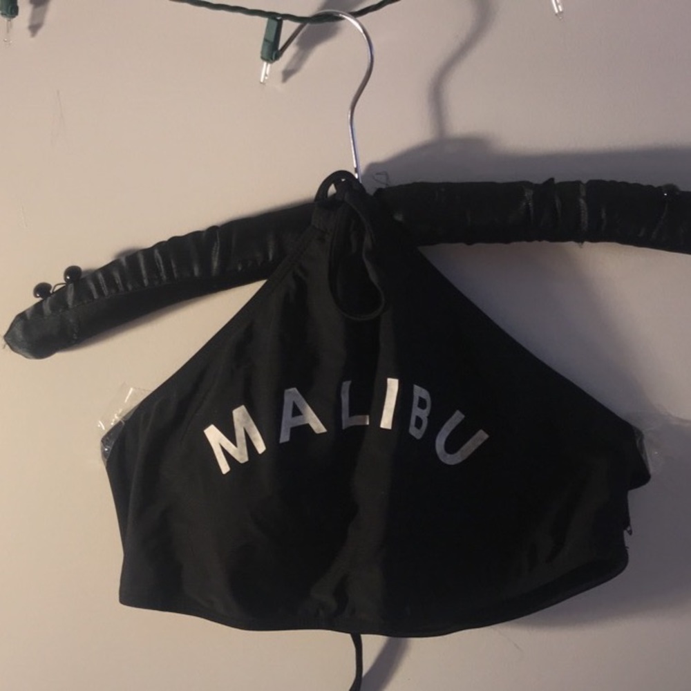LA Hearts MALIBU Halter Bikini Top